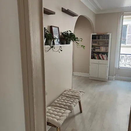 La Fourche Apartment